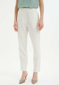 Pantalones chinos - stripes