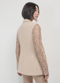 Calliope MONOPETTO - Blazer - beige medio
