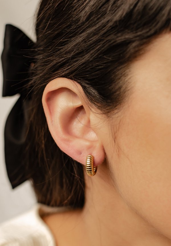 SMALL TEXTURED - Ohrringe