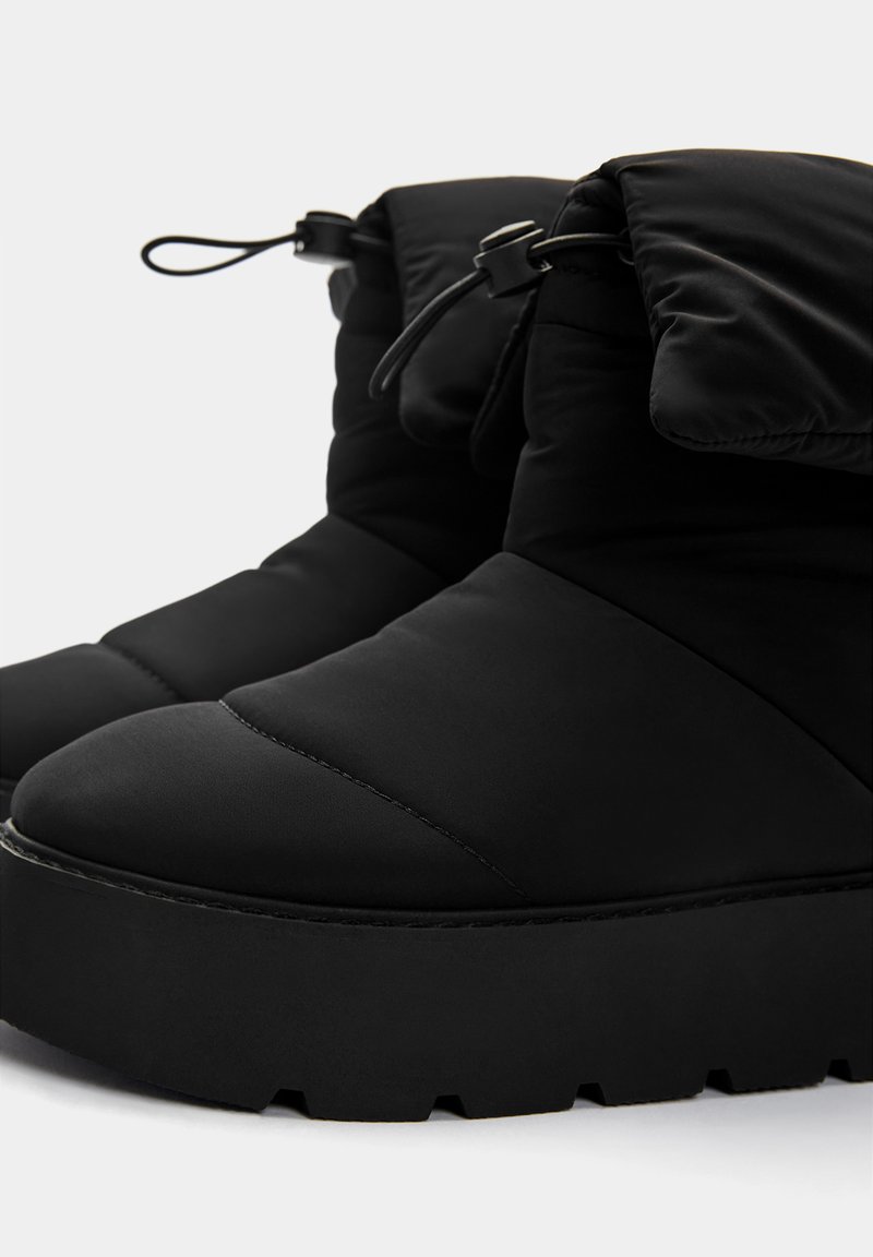 uggs pull and bear