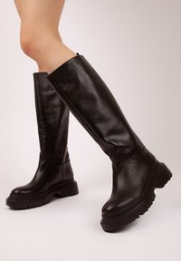 Cesare Gaspari Bottes - black
