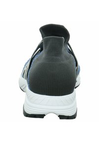 UYN Baskets basses - blau