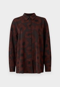 Langermet bluse i mørk brun med valmueblomstermønster. Har en knappelukking foran og klassisk krage. Silkeaktig tekstur.