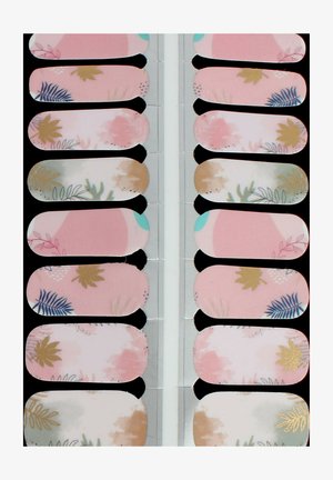 Blatt mit selbstklebenden Nagelstickern in pastellrosa, blau und gold mit floralen Mustern. Jeder Sticker hat eine ovale Form und eine glänzende Oberfläche.