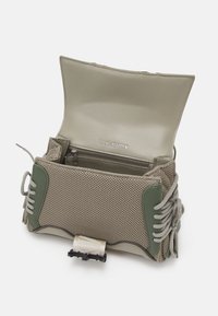 Steve Madden BDIEGO - Rankinė - olive