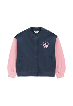 Granatowa kurtka z różowymi rękawami, zatrzaskami, dwoma kieszeniami i różowym nadrukiem kwiatu z napisem "Rozkwitam ze szczęścia" na piersi.