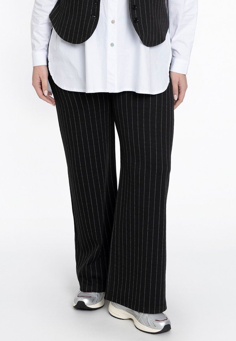 YOEK MIT STREIFEN - Broek - black