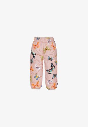 Lyserøde, quiltede børnebukser med elastisk talje og flerfarvede sommerfugleprint spredt over stoffet.