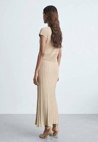 Mango Maxi šaty - gold-coloured