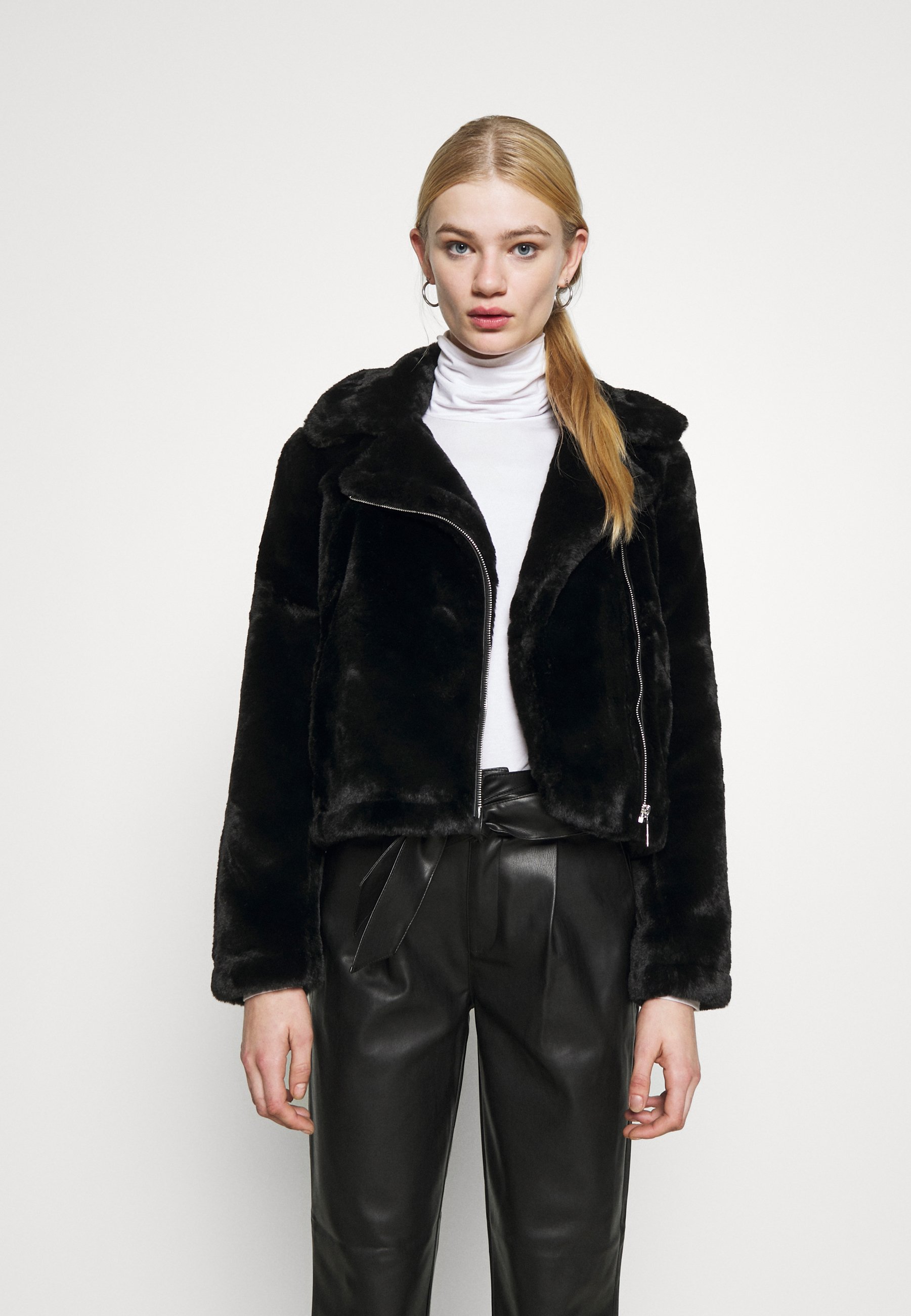 vmthea jacket