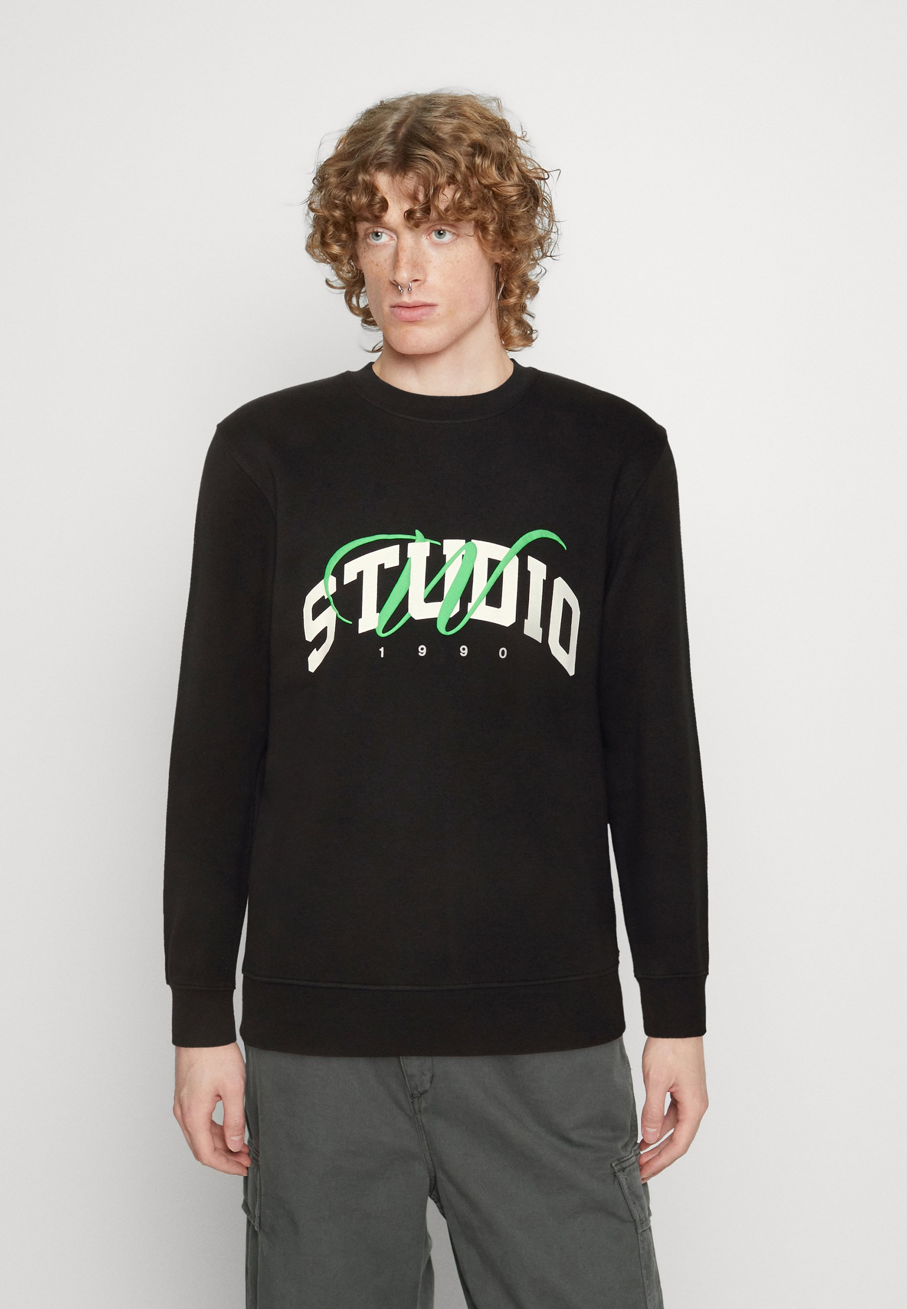 JACK & JONES Herren Sweatshirt Jorbrink Studio – Crew Neck, Lockerer Schnitt, Gebürsteter Stoff