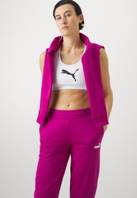 Puma ESS - Treningo apatinė dalis - magenta gleam