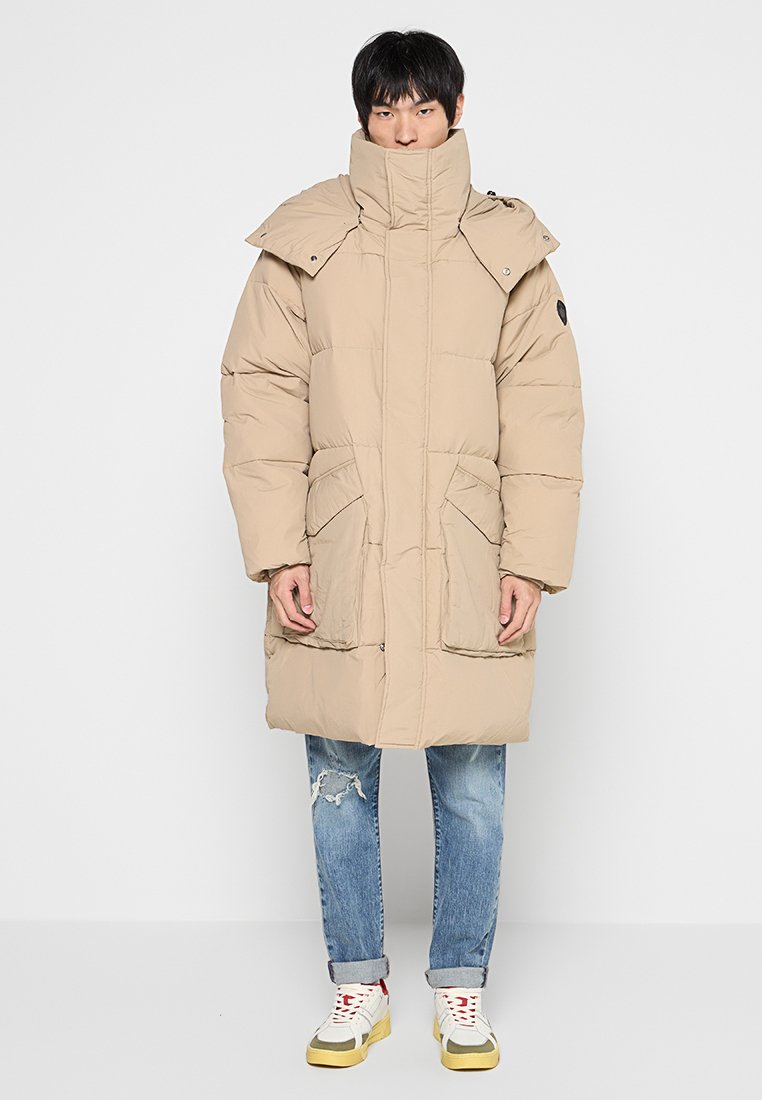 Études Donsjas zandkleur