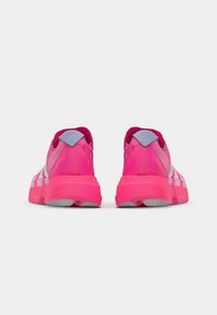 adidas Performance ADIZERO ADIOS PRO 4 - Scarpe da corsa su strada - shock pink metalic aurora plum