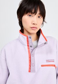 Columbia HELVETI CROPPED HALF SNAP  - Sweat polaire - lavender/shale purple/zing
