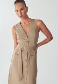 WILLA NEAPOLITAN DRESS - Robe de jour - taupe