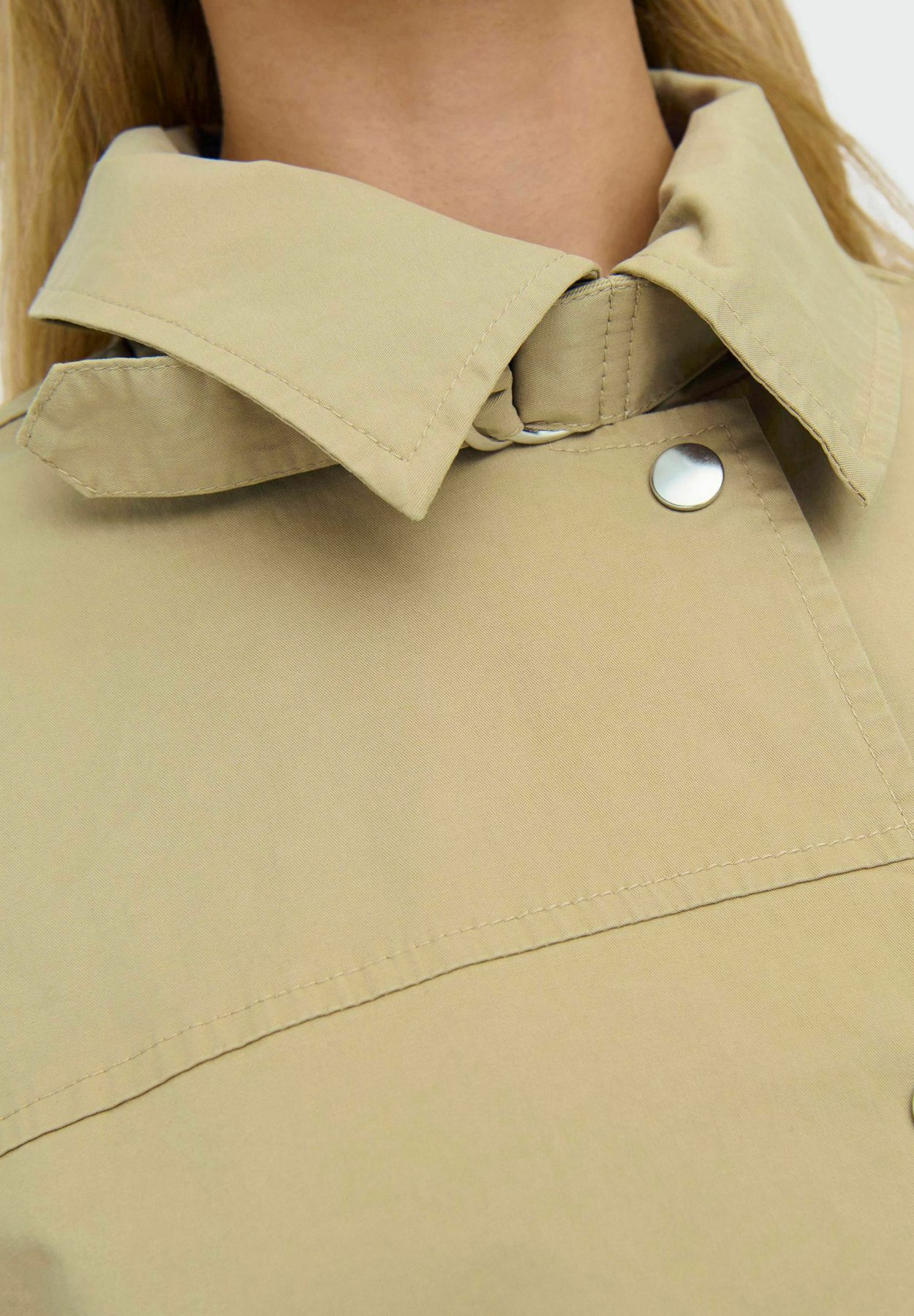 Leichte Jacke
