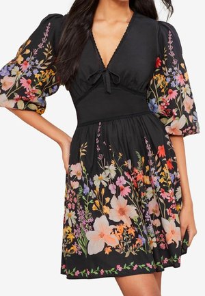 Hverdagskjole - black