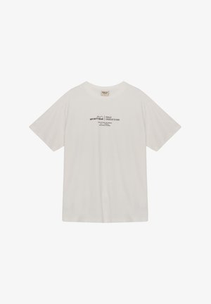 Biała bawełniana koszulka z krótkim rękawem, okrągłym dekoltem i czarnym nadrukiem z grafiką gór oraz szczegółami marki z przodu.