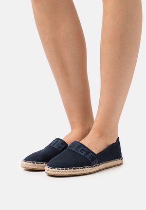 Espadrilles - desert sky