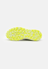 ASICS TRABUCO TERRA 2 - Chaussures de running - black/cool matcha
