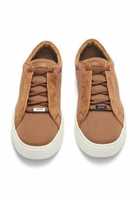 BOSS GARY TENN - Sneakers basse - brown four