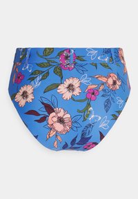 Blå svømmeshorts med blomstermønster som viser rosa og lilla blomster, grønne blader og detaljer med elastisk midjebånd. Glatt, elastisk stoff.