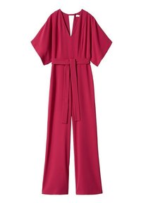 Combinaison fuchsia en tissu doux, avec un col en V, des manches courtes larges, une taille ceinturée et un pantalon à jambes larges.