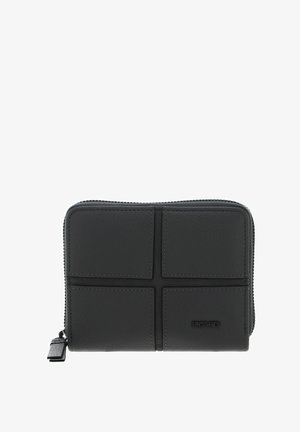 Portefeuille en cuir noir à surface texturée, doté d'une fermeture éclair et de quatre sections rectangulaires embossées sur le devant. Logo embossé dans un coin.