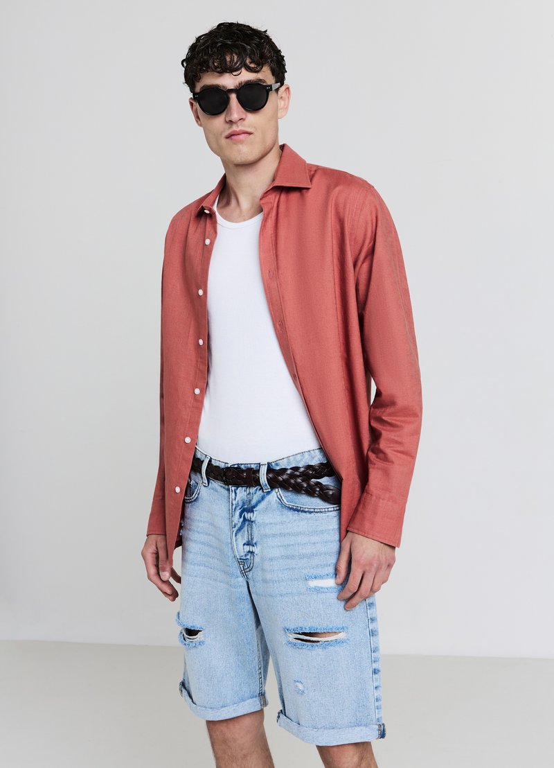 Calliope CHIARO ROTTURE - Short en jean - blu denim chiaro