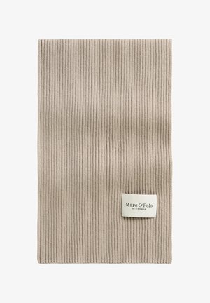 Écharpe en tricot beige avec une texture en côtes verticales et une forme rectangulaire. Comprend une étiquette blanche avec le nom de la marque "Marc O'Polo."