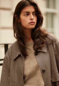 Next FIT - Dirbtinės odos striukė - brown