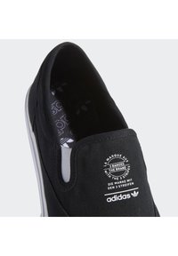 adidas Originals NIZZA RF SLIP UNISEX - Αθλητικά παπούτσια - black