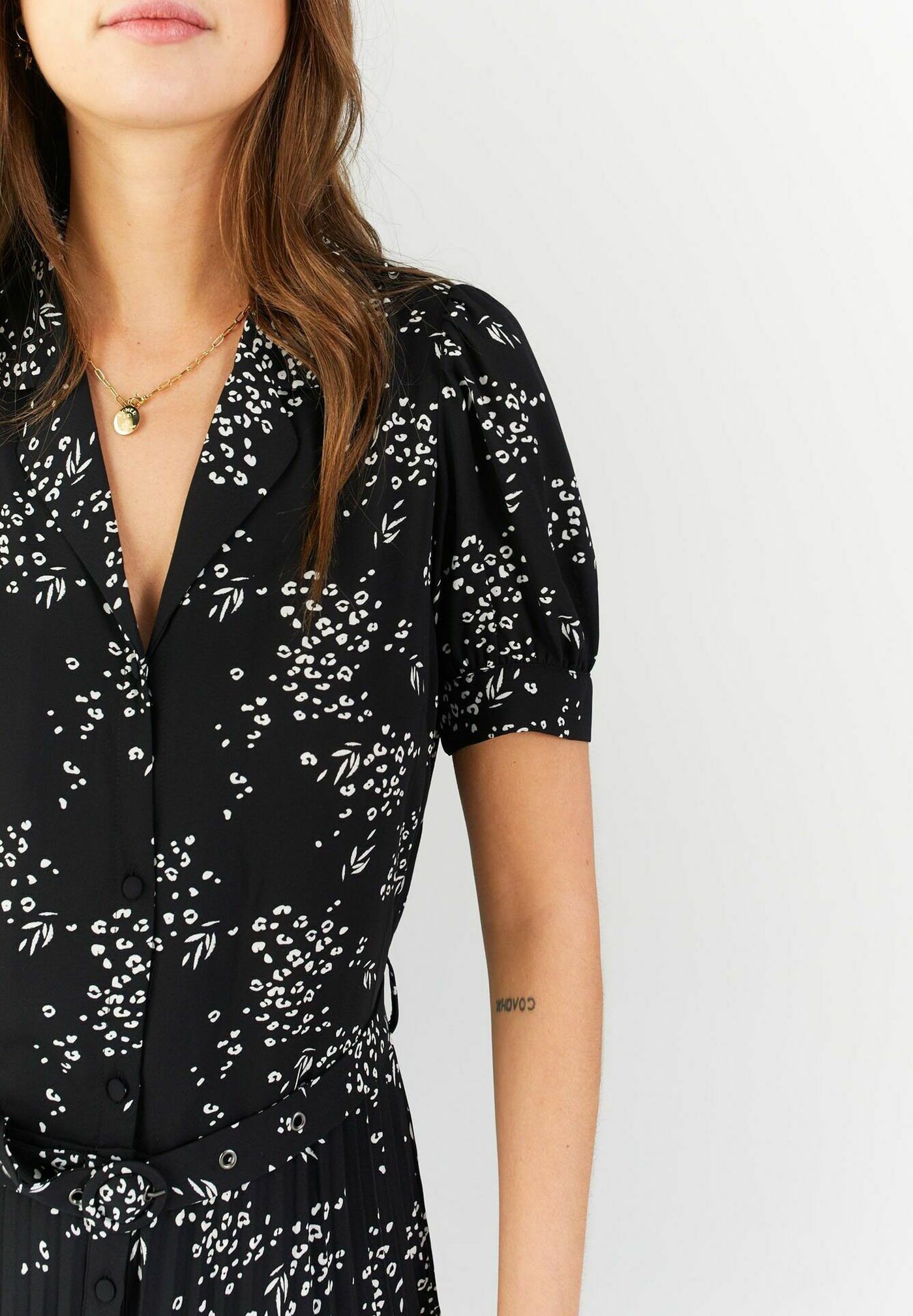 Key Largo WD V-NECK - Vestido Informal - Black/negro