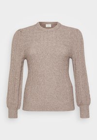 Sveter s pleteným vzorom v svetlej béžovej farbe, so zaobleným výstrihom, nadúvanými rukávmi, ribbed manžetami a jemnými dierkovými detailmi po celom povrchu.