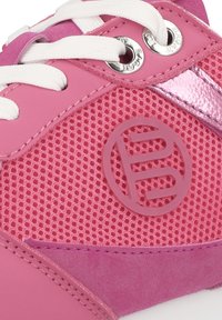 TT.BAGATT Baskets basses - pink