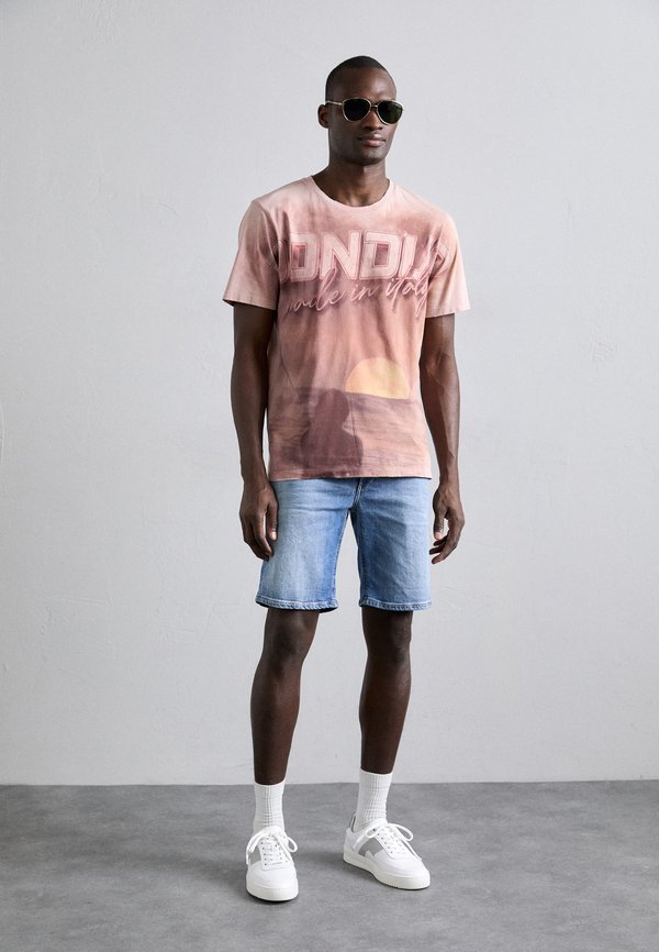 Print T-shirt - orchid3