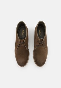 Barbour READHEAD CHUKKA BOOT - Pantofi casual cu șiret - khaki