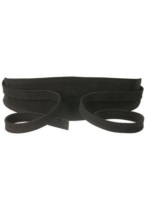 Zwart suède oogmasker met verstelbare elastische bandjes plat gelegd tegen een witte achtergrond.