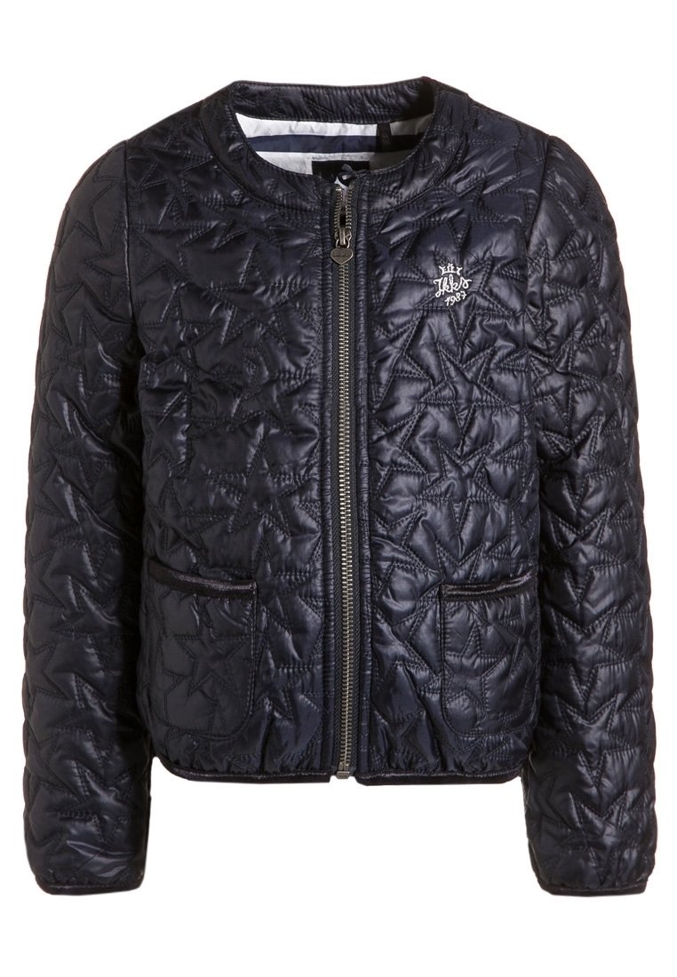 Giacca trapuntata blu navy con zip frontale, caratterizzata da un motivo a stelle, due tasche con zip e un collo rotondo. Logo ricamato sul petto.