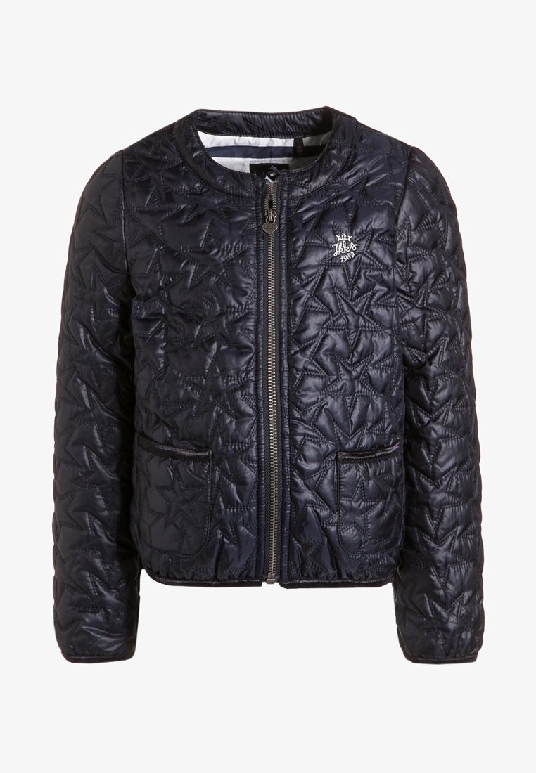 Giacca trapuntata blu navy con zip frontale, caratterizzata da un motivo a stelle, due tasche con zip e un collo rotondo. Logo ricamato sul petto.