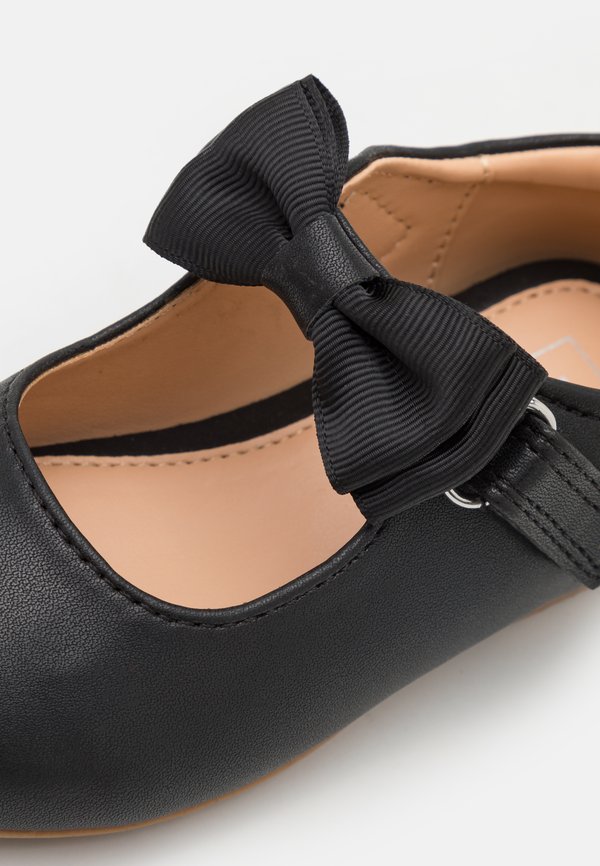 Riemchenballerina