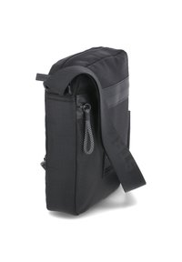 La borsa a tracolla nera presenta un'esterno imbottito, tessuto testurizzato, una tracolla regolabile, chiusura con zip e una piccola tasca frontale con dettaglio zip.