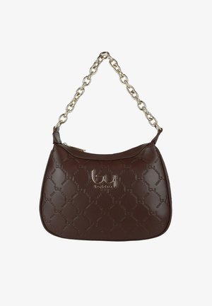Borsa a mano in pelle marrone scuro con motivo trapuntato, manico a catena d'argento e targhetta con logo "byblos" in argento sul davanti.