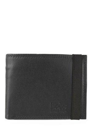 Cartera de cuero negro con cierre de banda elástica; presenta un diseño minimalista y un logo grabado en la parte frontal. Textura suave con costuras limpias.