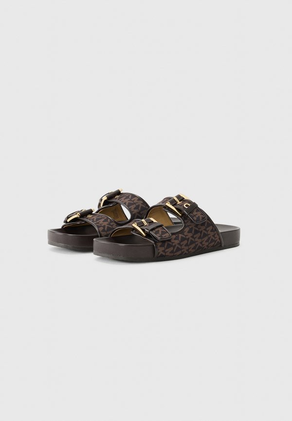 BYERS - Sandals4