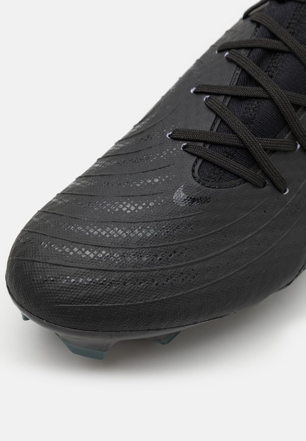 PHANTOM LUNA II ACADEMY  - Moulded stud football boots3