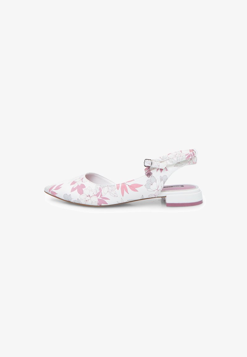 Chaussures à talon slingback fleuries avec une base blanche ornée de motifs de fleurs roses et grises, bout pointu et un petit talon bloc avec un accent violet.