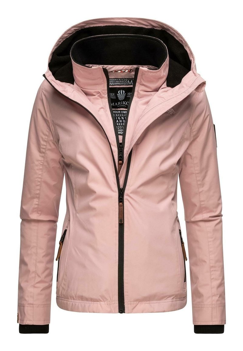 Veste à capuche rose clair avec doublure intérieure noire, fermeture éclair à l’avant, poches latérales zippées et col montant.