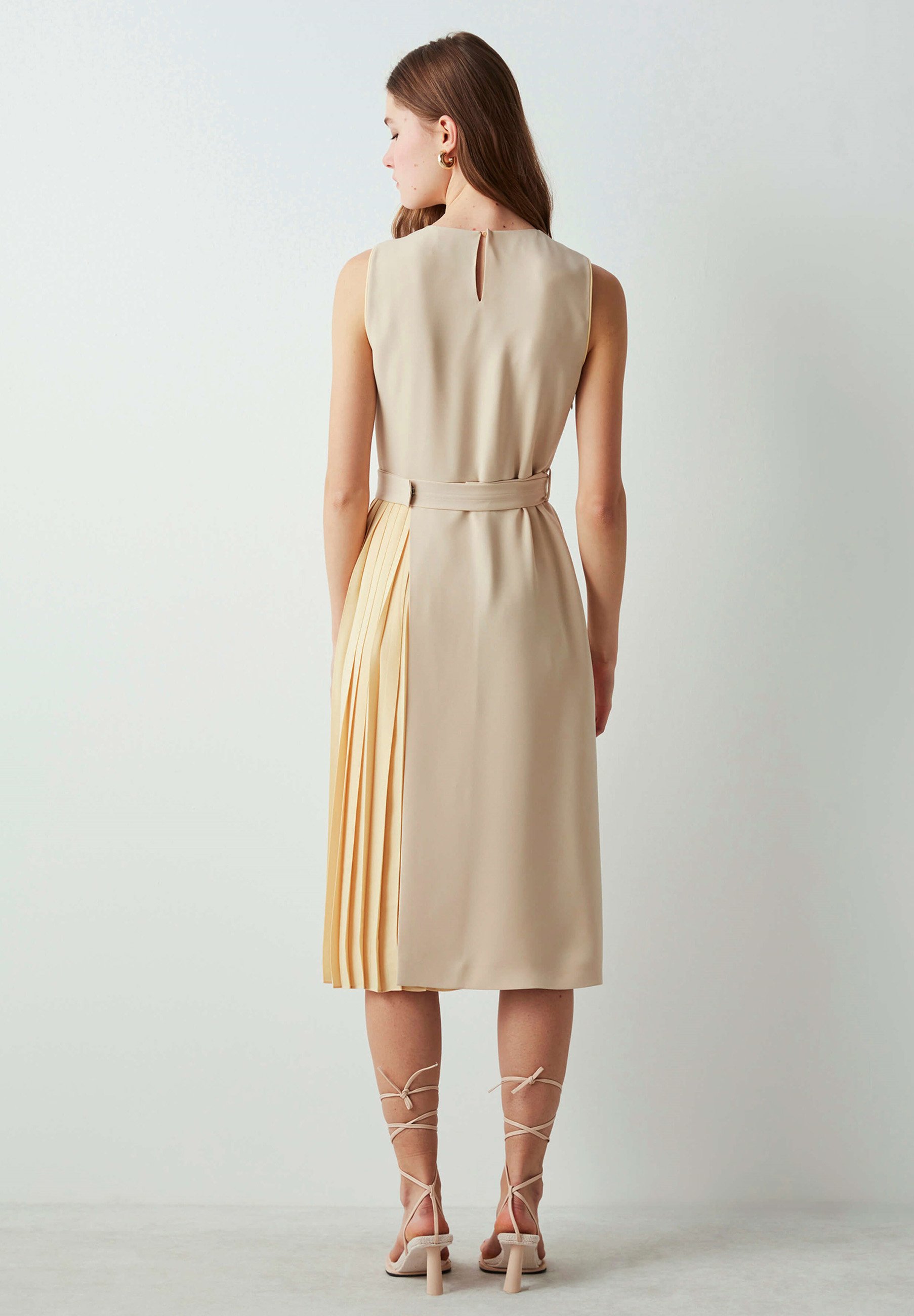 Ipekyol Day dress - stone - Zalando.de